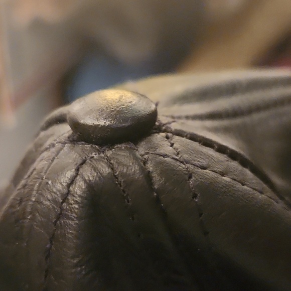 Chicago Bulls black trucker hat - Picture 11 of 12